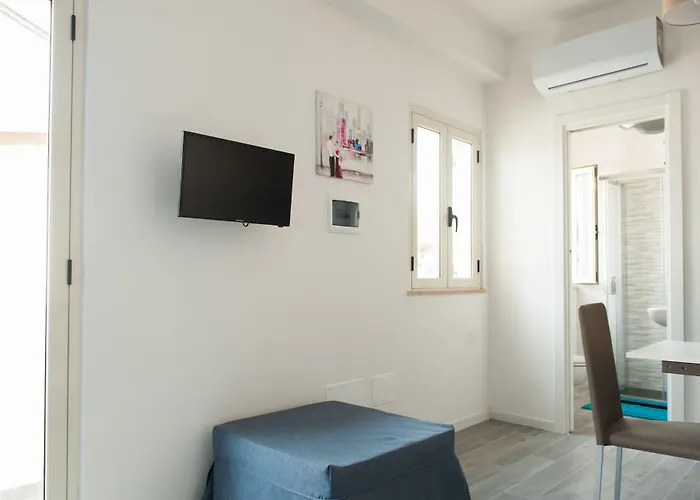 Bed & Breakfast Ucciali 3*