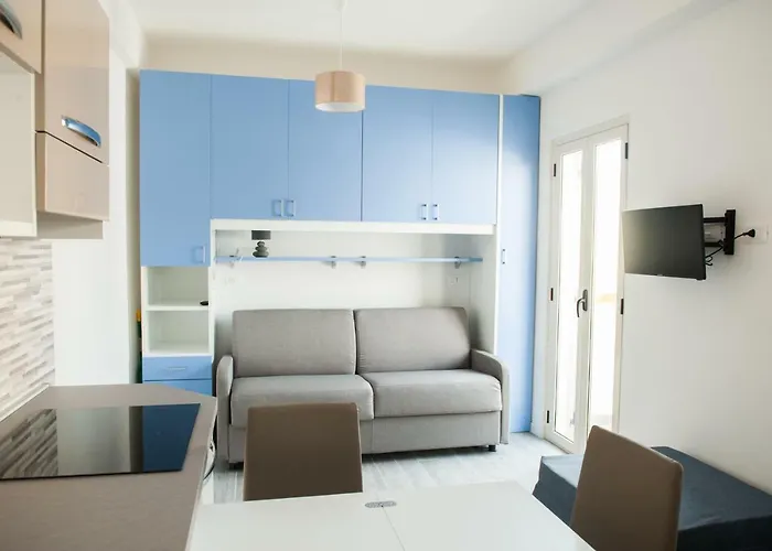 Ucciali 3* Le Castella (Calabria)