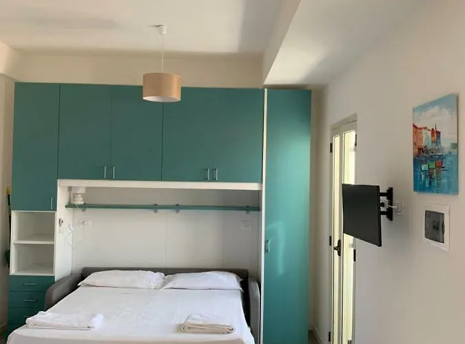 Ucciali Bed & Breakfast Le Castella (Calabria)